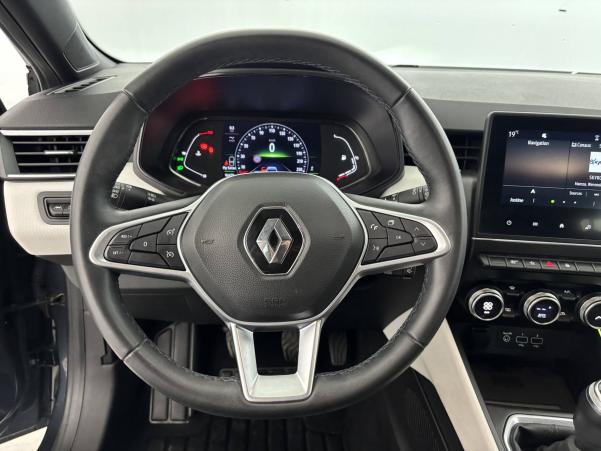 Vente en ligne Renault Captur  E-Tech Plug-in 160 au prix de 18 000 €