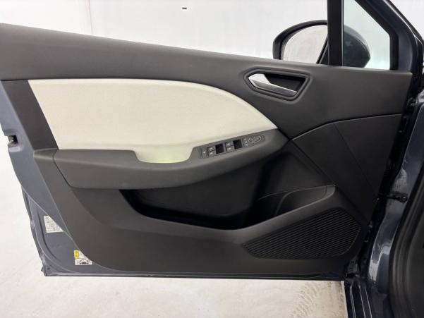 Vente en ligne Renault Captur  E-Tech Plug-in 160 au prix de 18 000 €