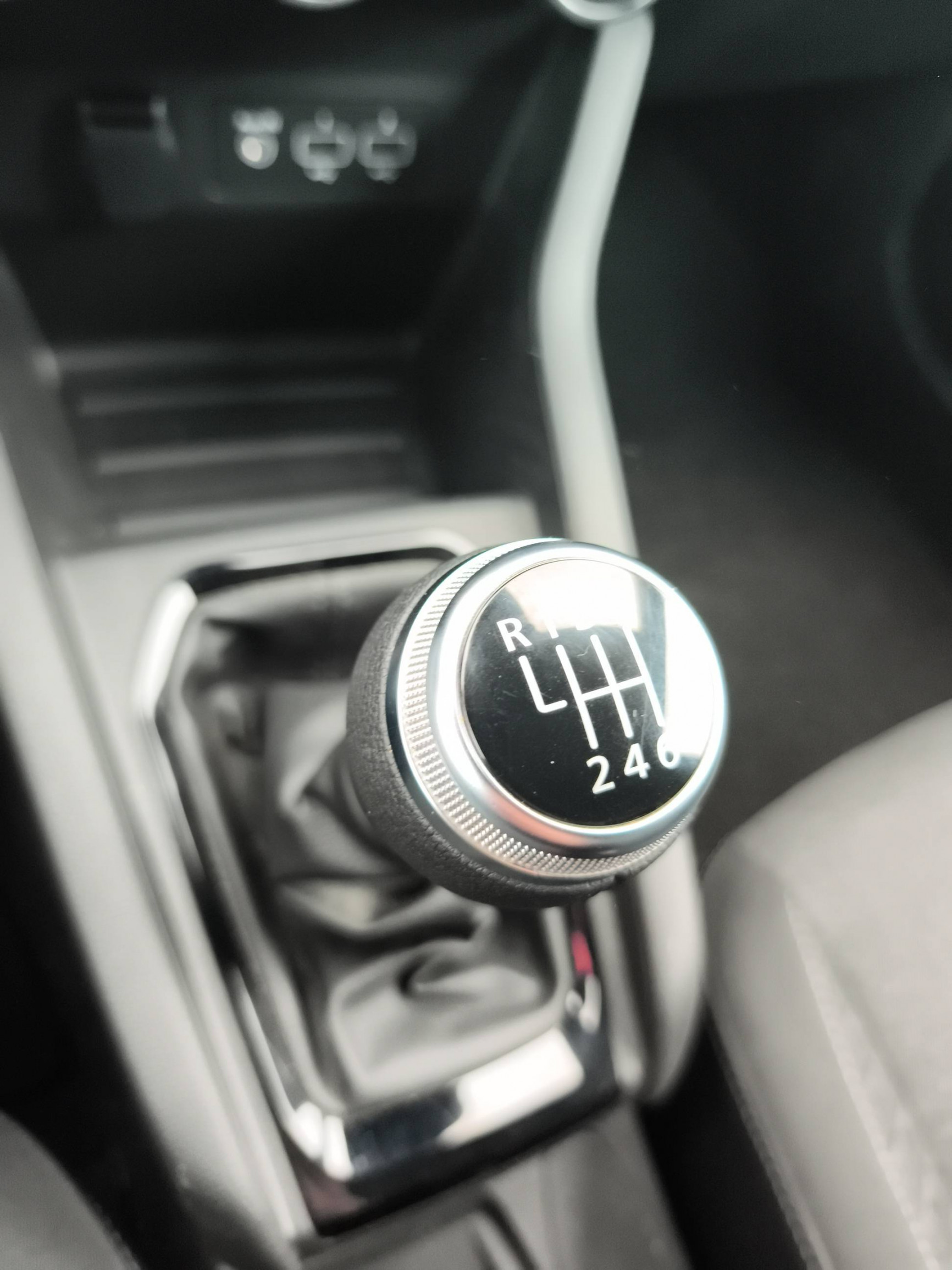 Vente en ligne Renault Clio 5 Clio TCe 90 au prix de 14 490 €