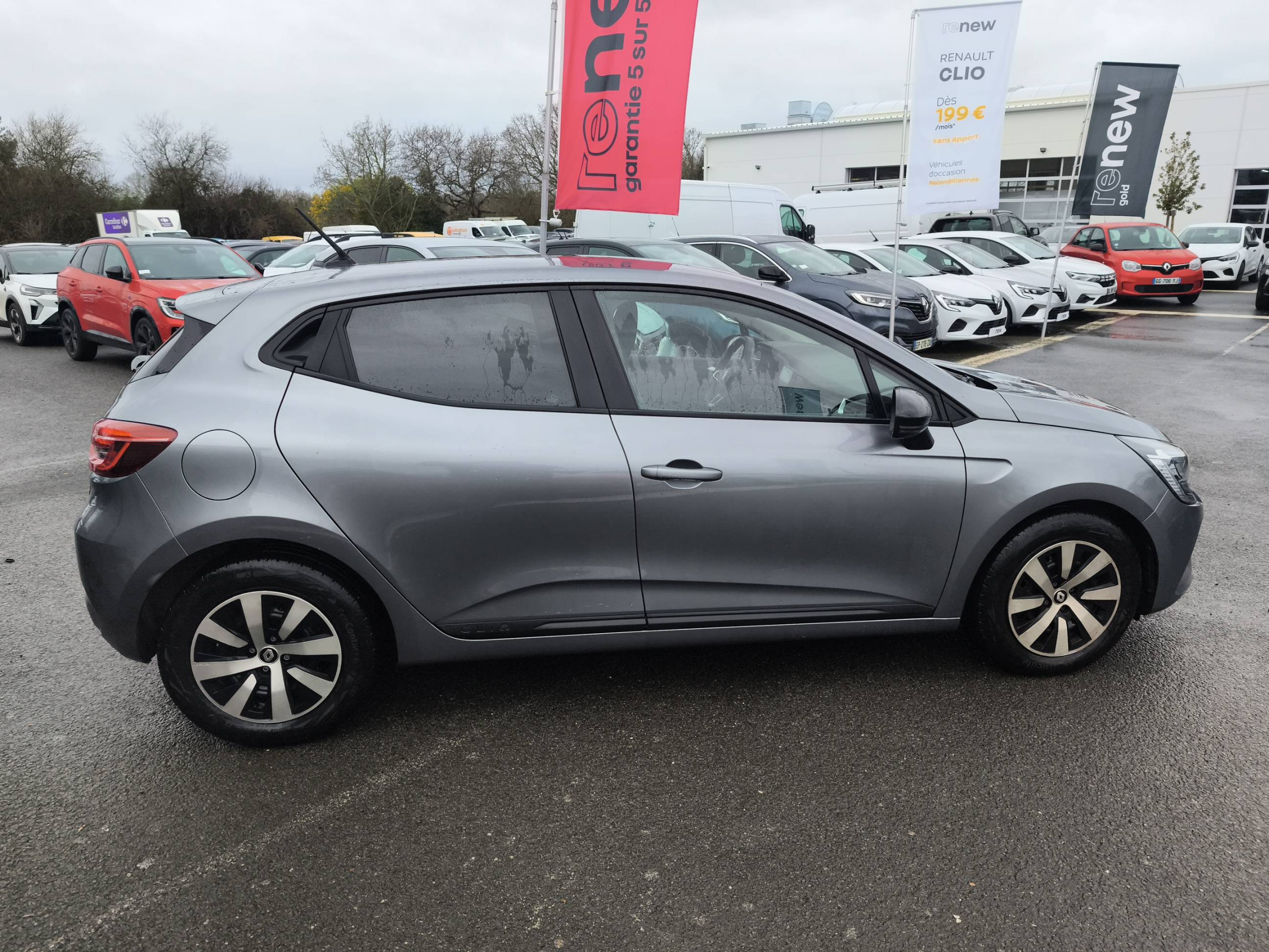 Vente en ligne Renault Clio 5 Clio TCe 90 au prix de 14 490 €