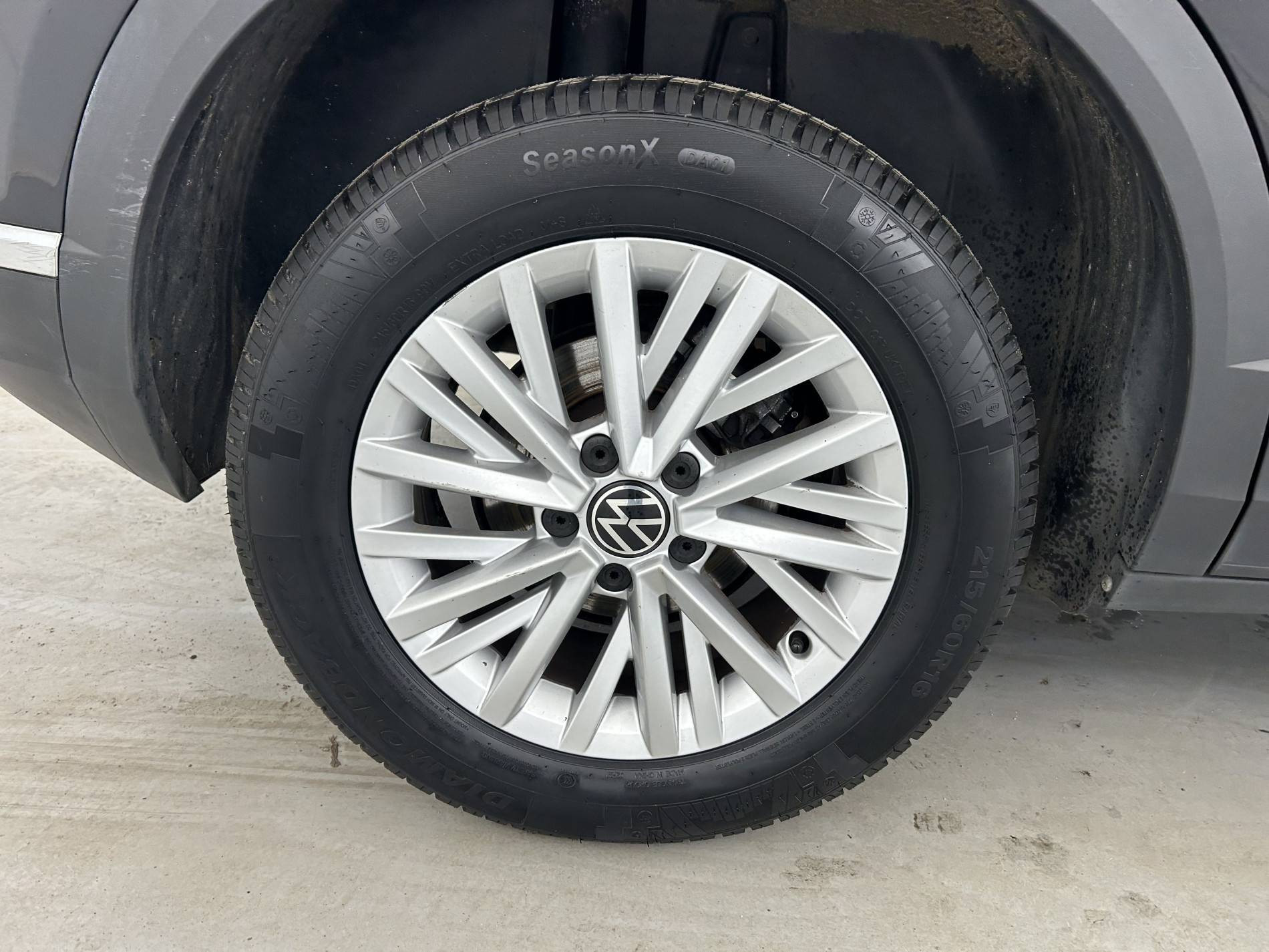 Vente en ligne Volkswagen T-Roc  1.0 TSI 110 Start/Stop BVM6 au prix de 18 190 €