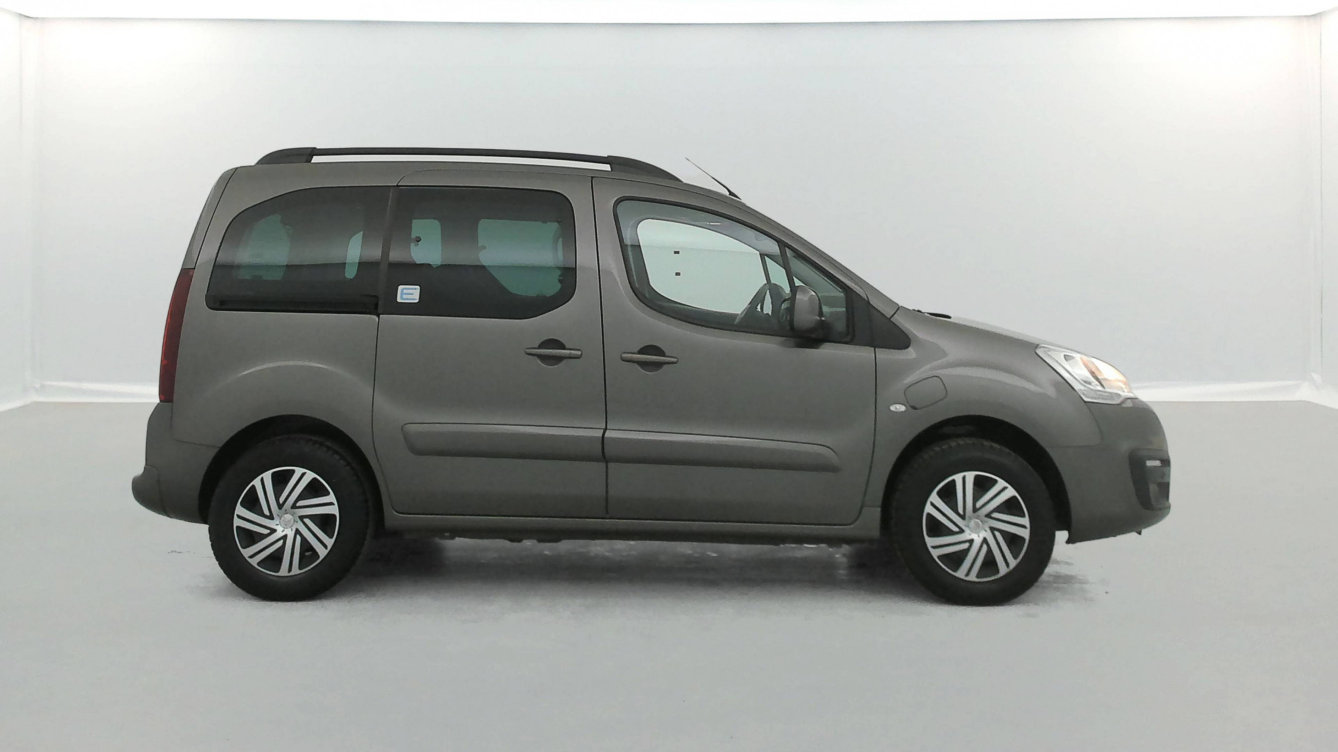 Vente en ligne Citroën Berlingo  Taille M au prix de 10 490 €
