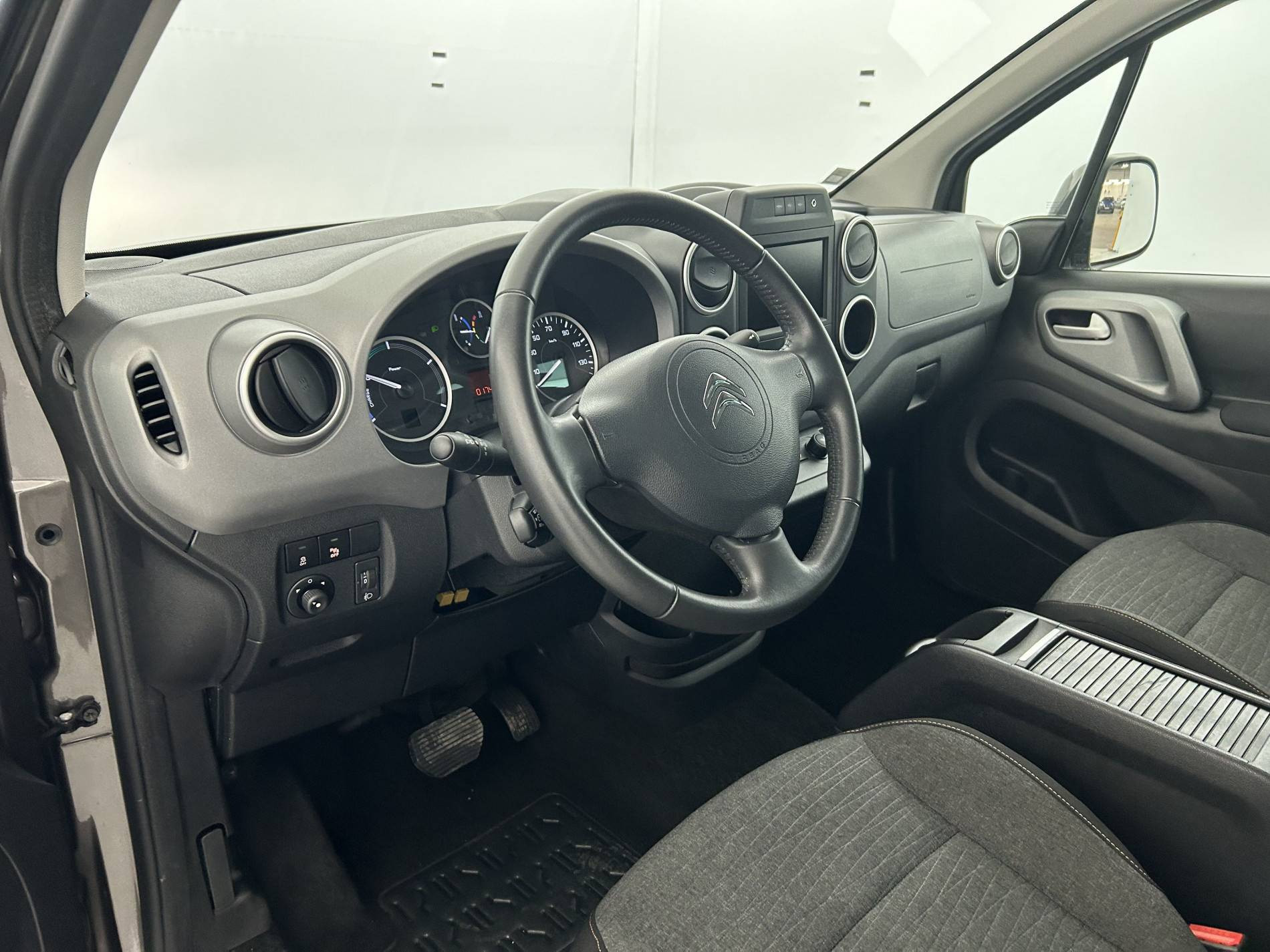 Vente en ligne Citroën Berlingo  Taille M au prix de 10 490 €