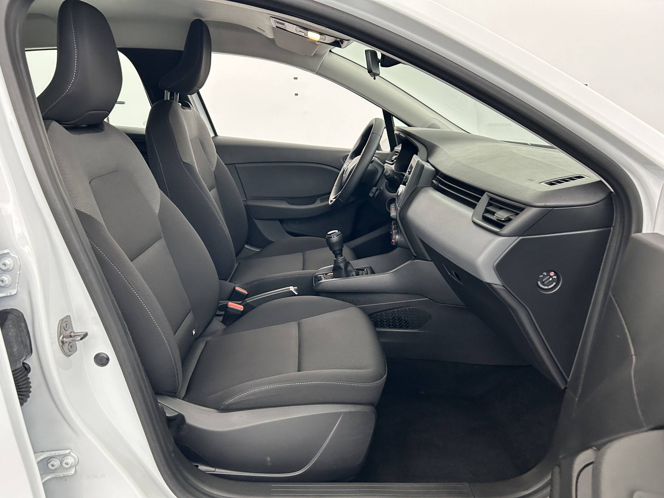 Vente en ligne Renault Clio 5 Clio SCe 65 au prix de 11 990 €