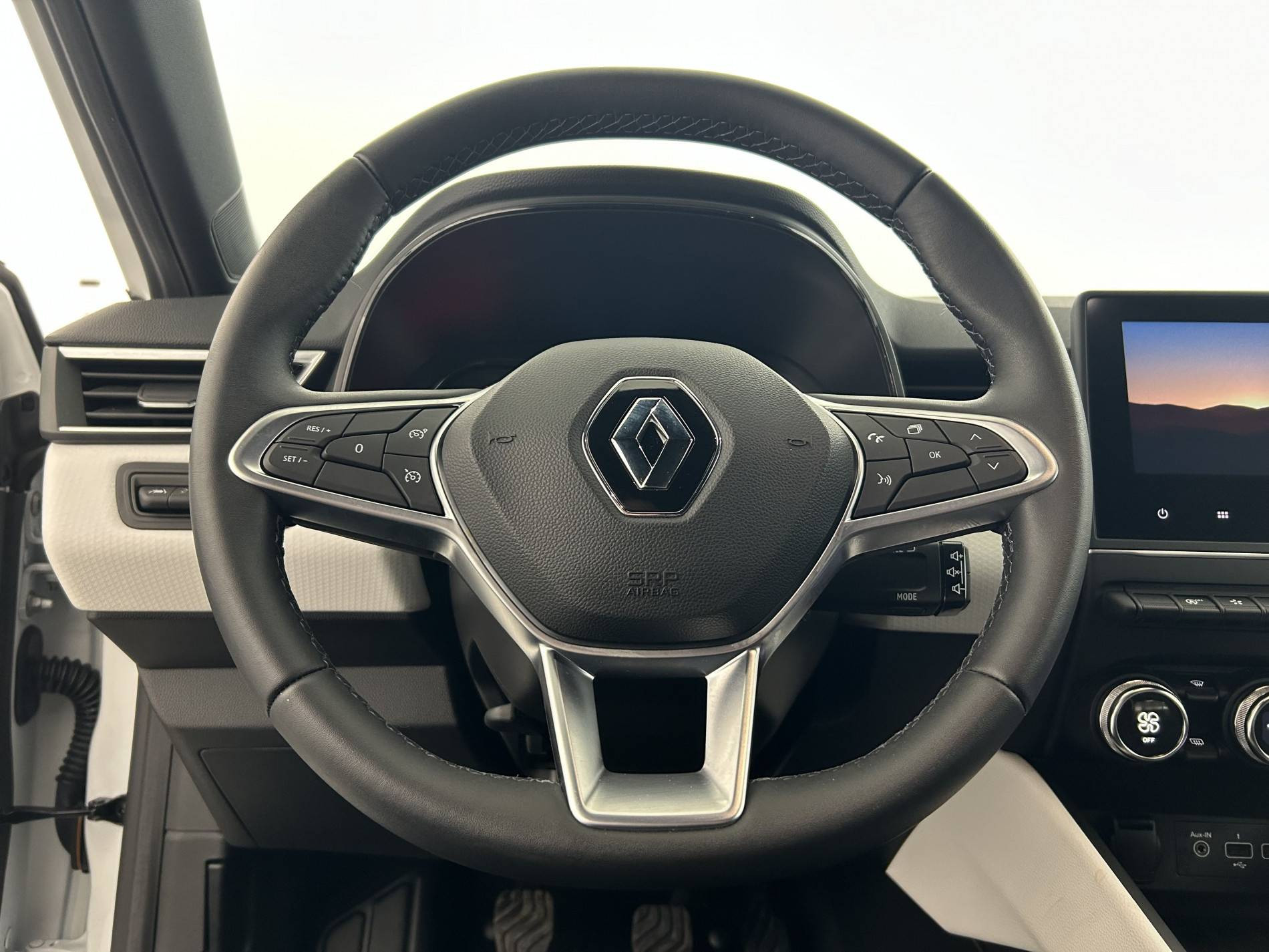 Vente en ligne Renault Clio 5 Clio TCe 90 - 21N au prix de 15 490 €