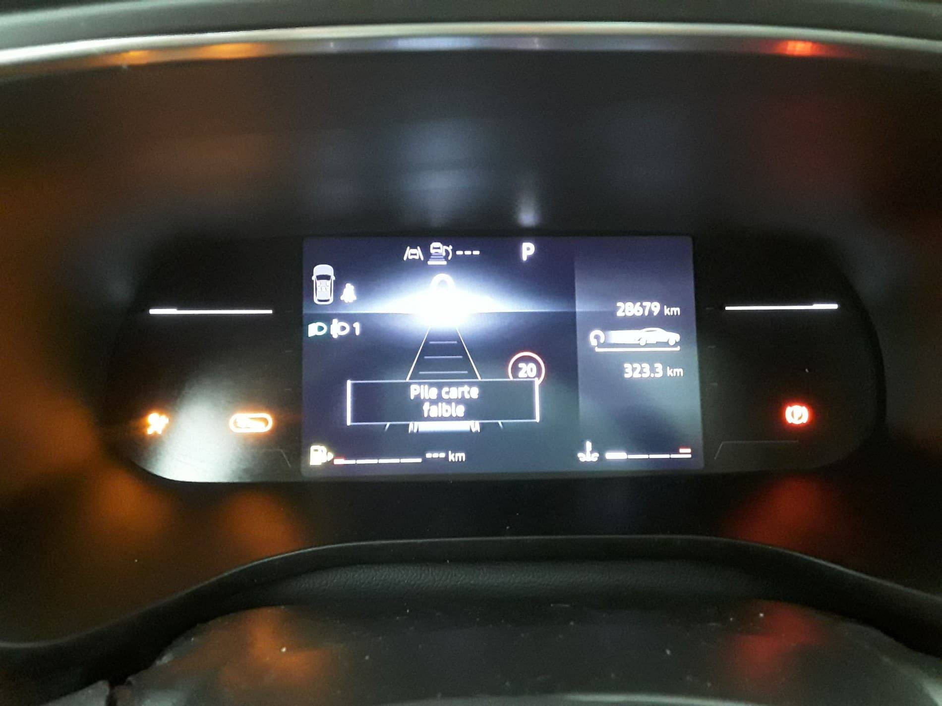 Vente en ligne Renault Arkana  mild hybrid 140 EDC GSR2 au prix de 19 990 €