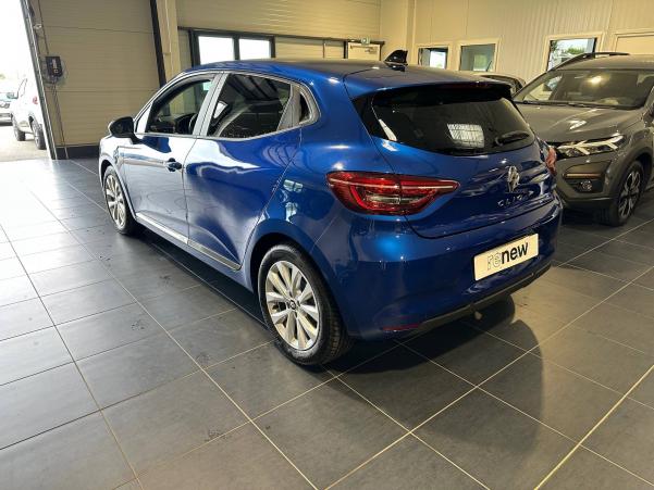 Vente en ligne Renault Clio 5 Clio E-Tech full hybrid 145 au prix de 18 900 €