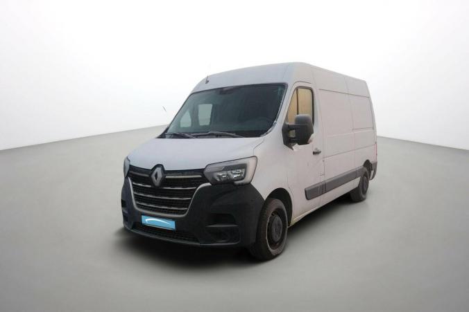 Vente en ligne Renault Master 3 Fourgon MASTER FGN TRAC F3300 L2H2 DCI 135 au prix de 24 990 €