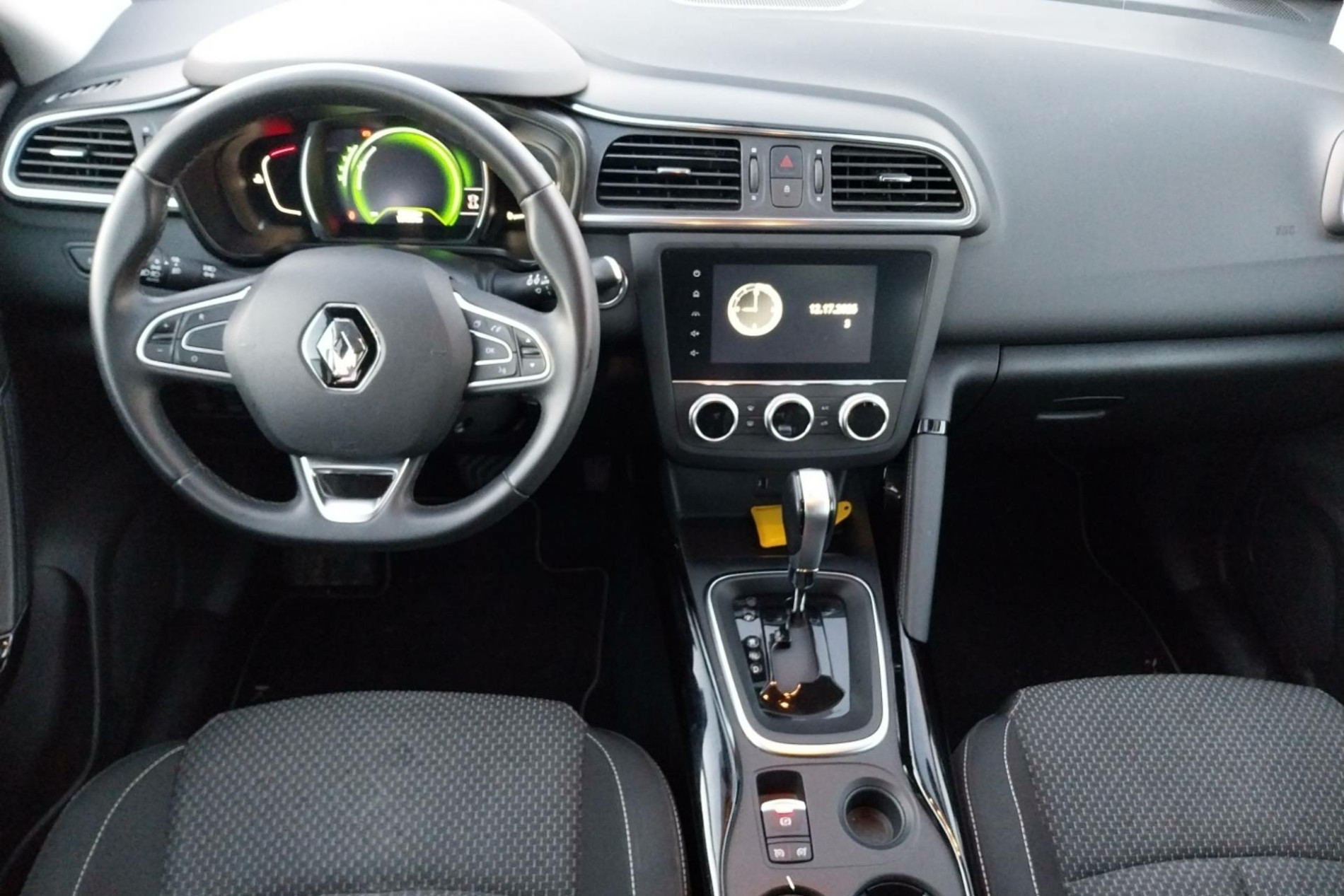 Vente en ligne Renault Kadjar  TCe 140 EDC au prix de 18 880 €