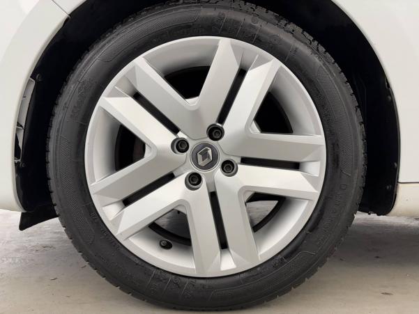 Vente en ligne Renault Clio 5 Clio TCe 100 au prix de 12 900 €