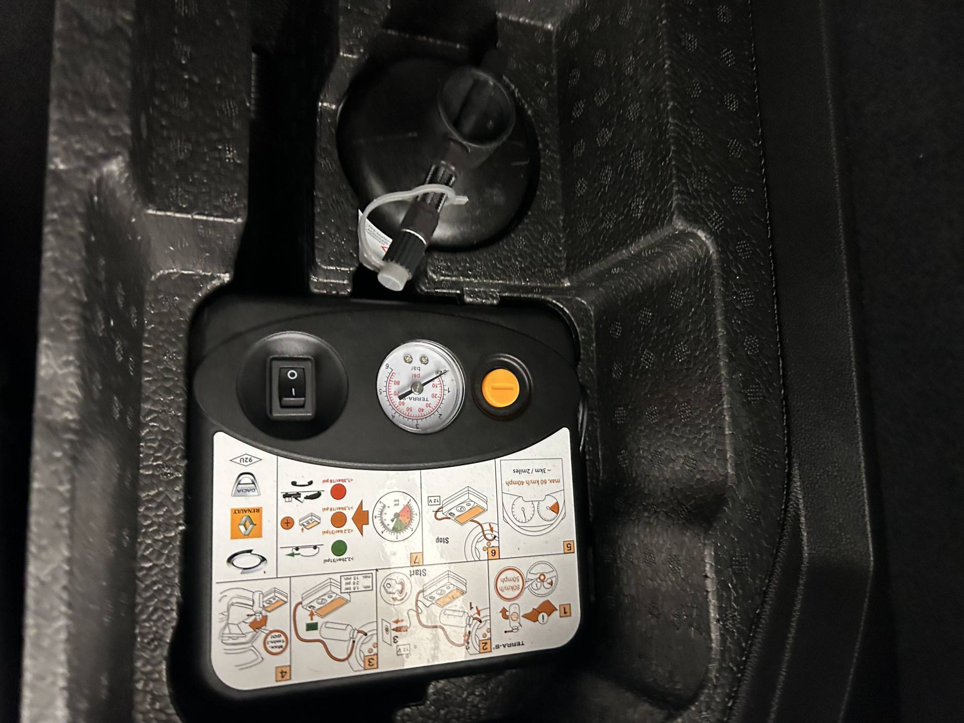 Vente en ligne Renault Captur  E-Tech Plug-in 160 - 21 au prix de 19 490 €