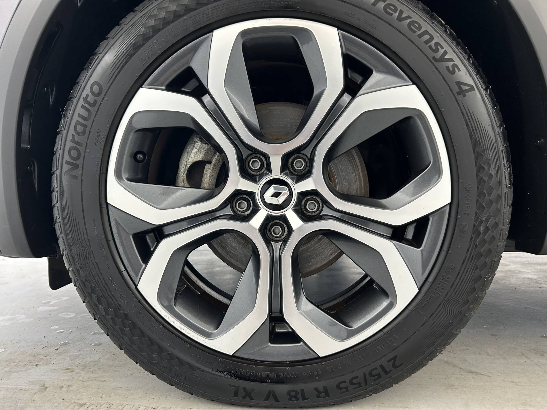 Vente en ligne Renault Captur  E-Tech Plug-in 160 - 21 au prix de 19 490 €