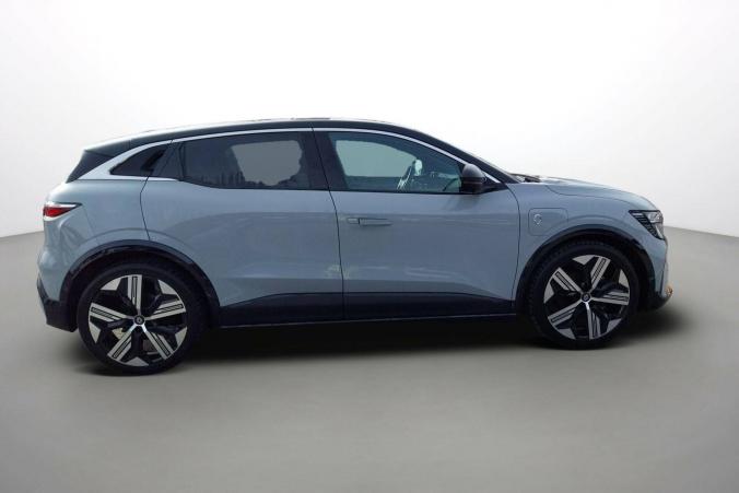 Vente en ligne Renault Megane E-Tech  EV60 220 ch super charge au prix de 26 900 €