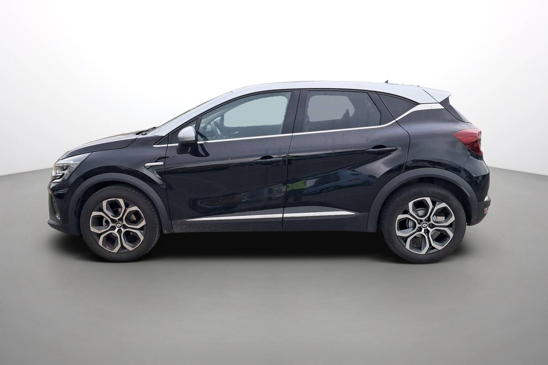 Vente en ligne Renault Captur  mild hybrid 140 au prix de 18 990 €