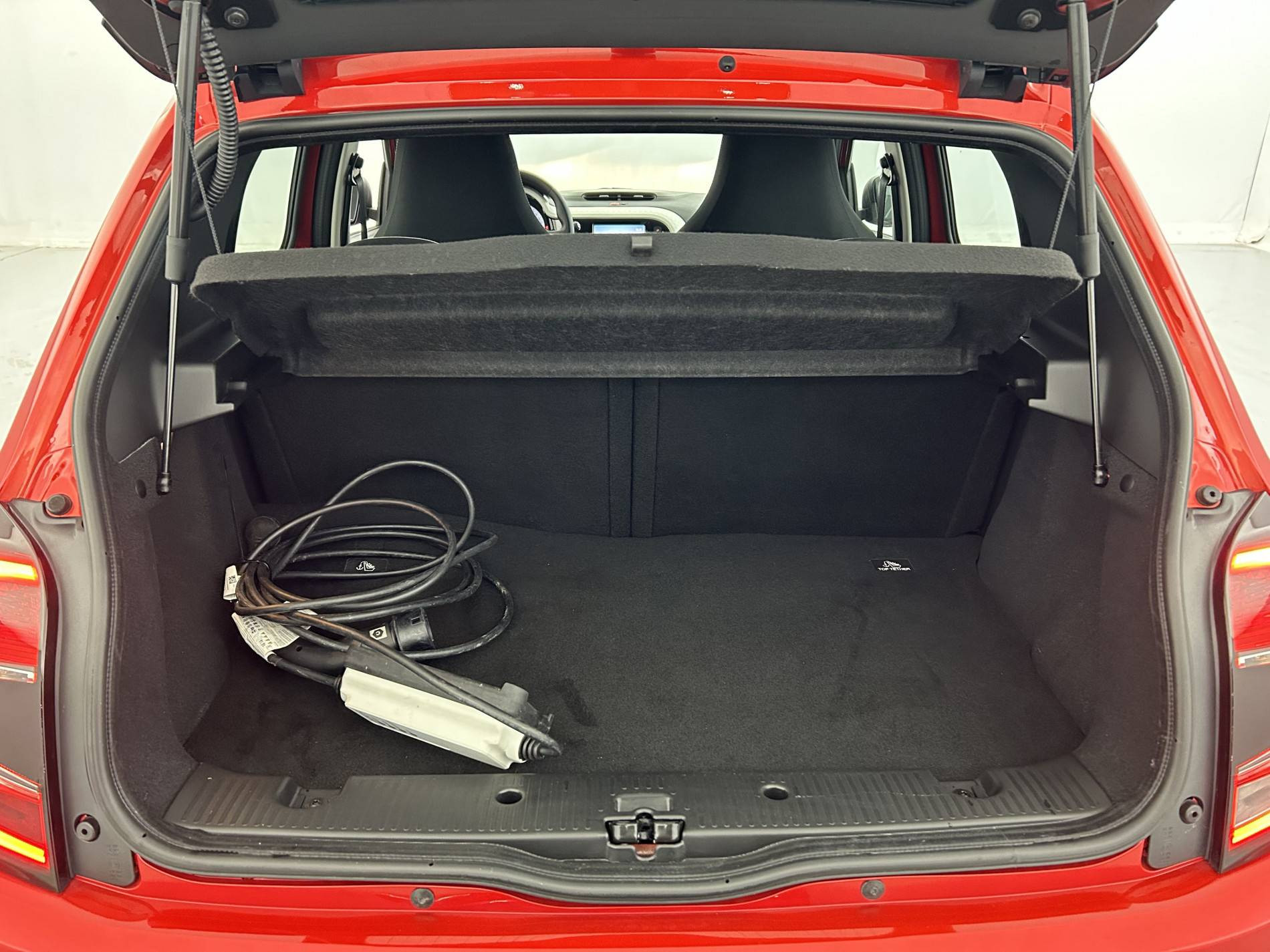 Vente en ligne Renault Twingo Electrique Twingo III E-Tech au prix de 11 990 €