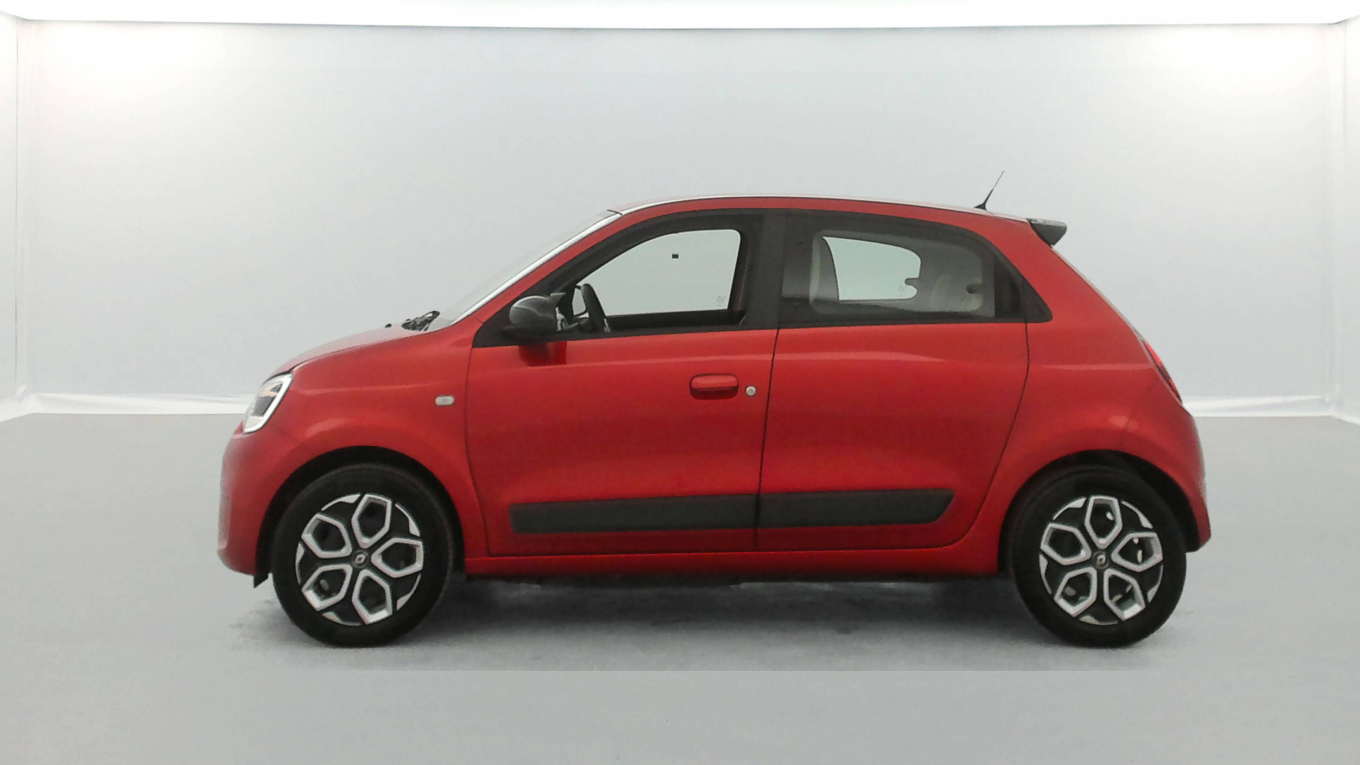 Vente en ligne Renault Twingo Electrique Twingo III E-Tech au prix de 11 990 €