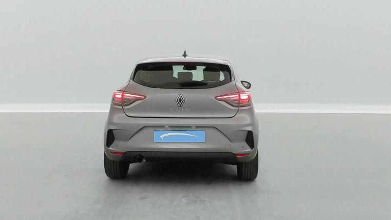 Vente en ligne Renault Clio 5 Clio TCe 100 GPL au prix de 16 990 €
