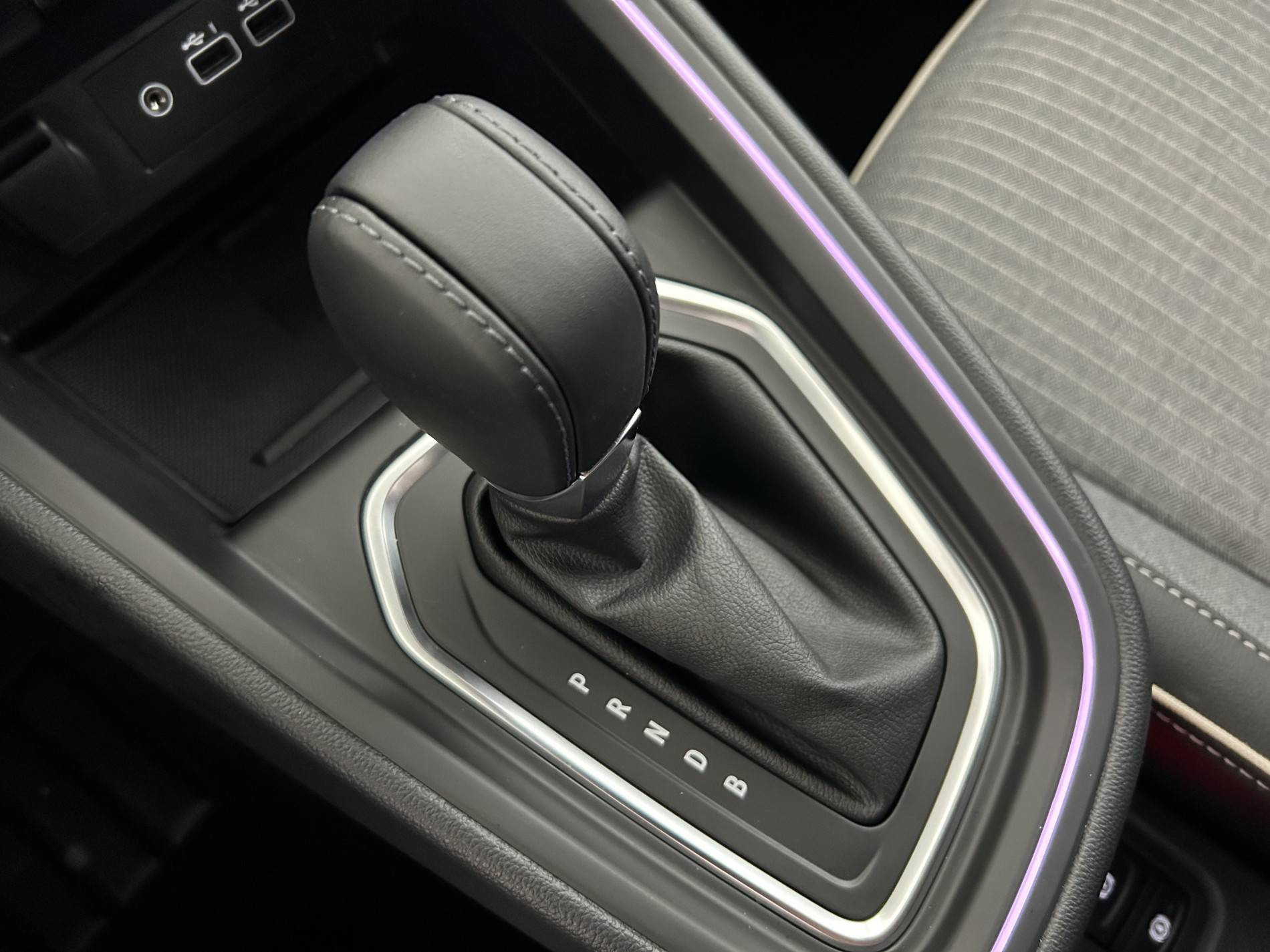 Vente en ligne Renault Clio 5 Clio E-Tech full hybrid 145 au prix de 21 990 €