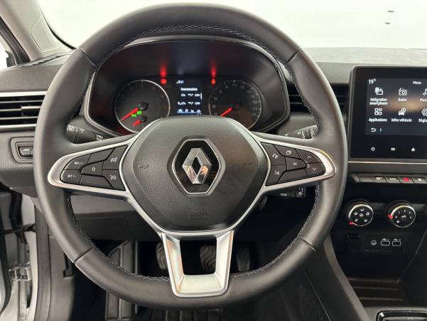 Vente en ligne Renault Clio 5 Clio TCe 90 au prix de 15 500 €