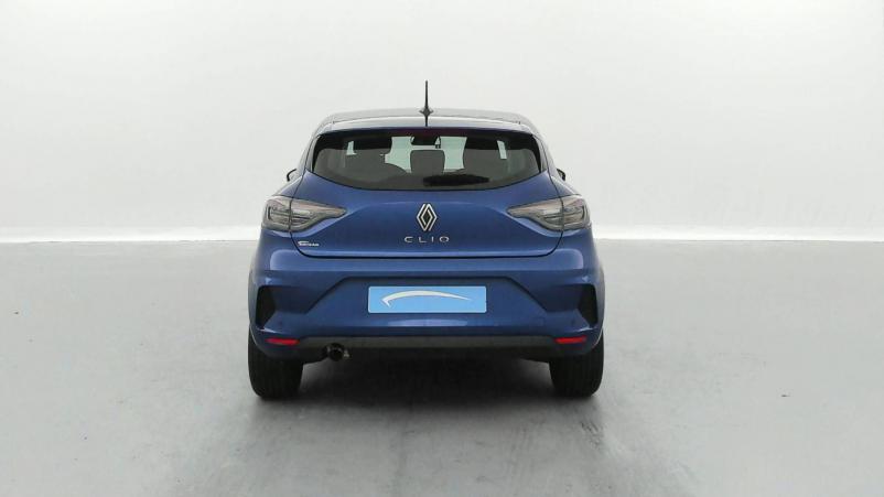 Vente en ligne Renault Clio 5 Clio TCe 90 au prix de 17 490 €