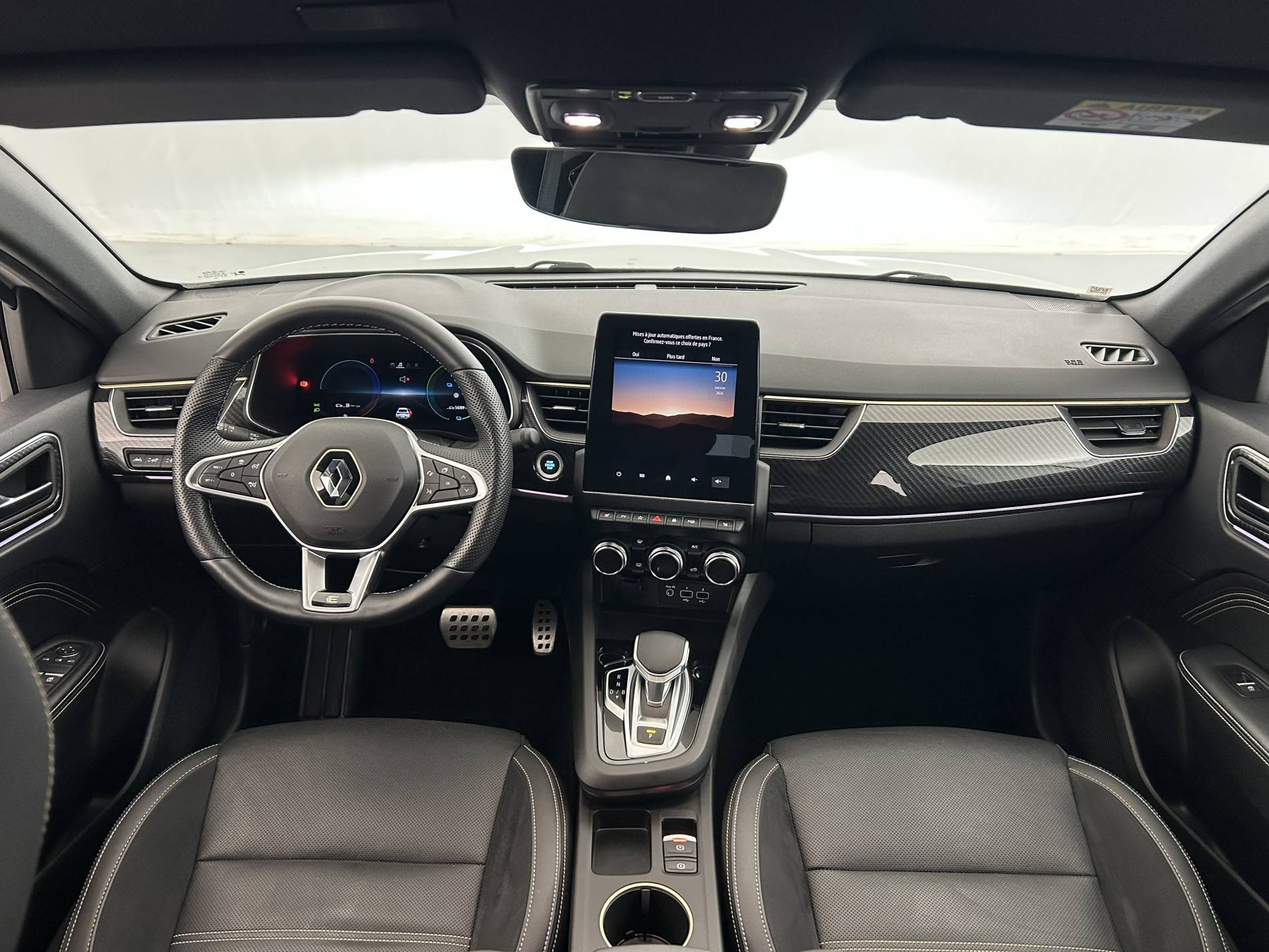 Vente en ligne Renault Arkana  E-Tech hybride 145 - 22 au prix de 22 990 €