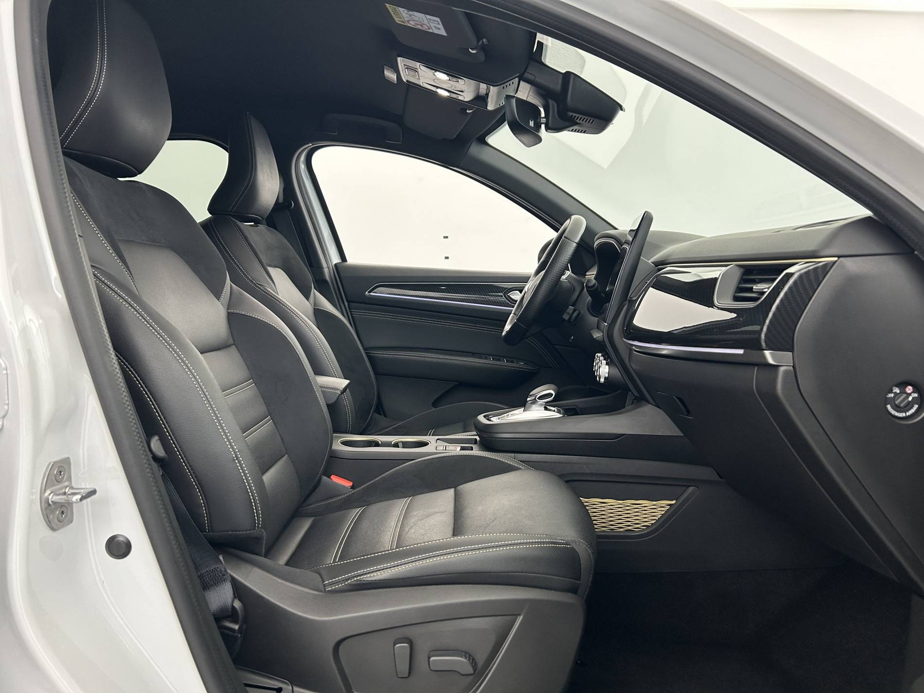 Vente en ligne Renault Arkana  E-Tech hybride 145 - 22 au prix de 22 990 €