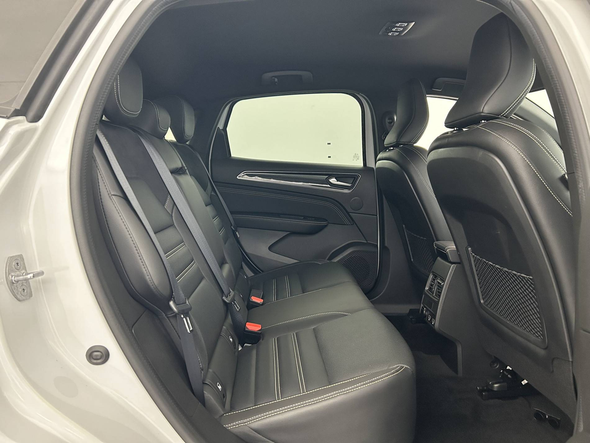 Vente en ligne Renault Arkana  E-Tech hybride 145 - 22 au prix de 22 990 €