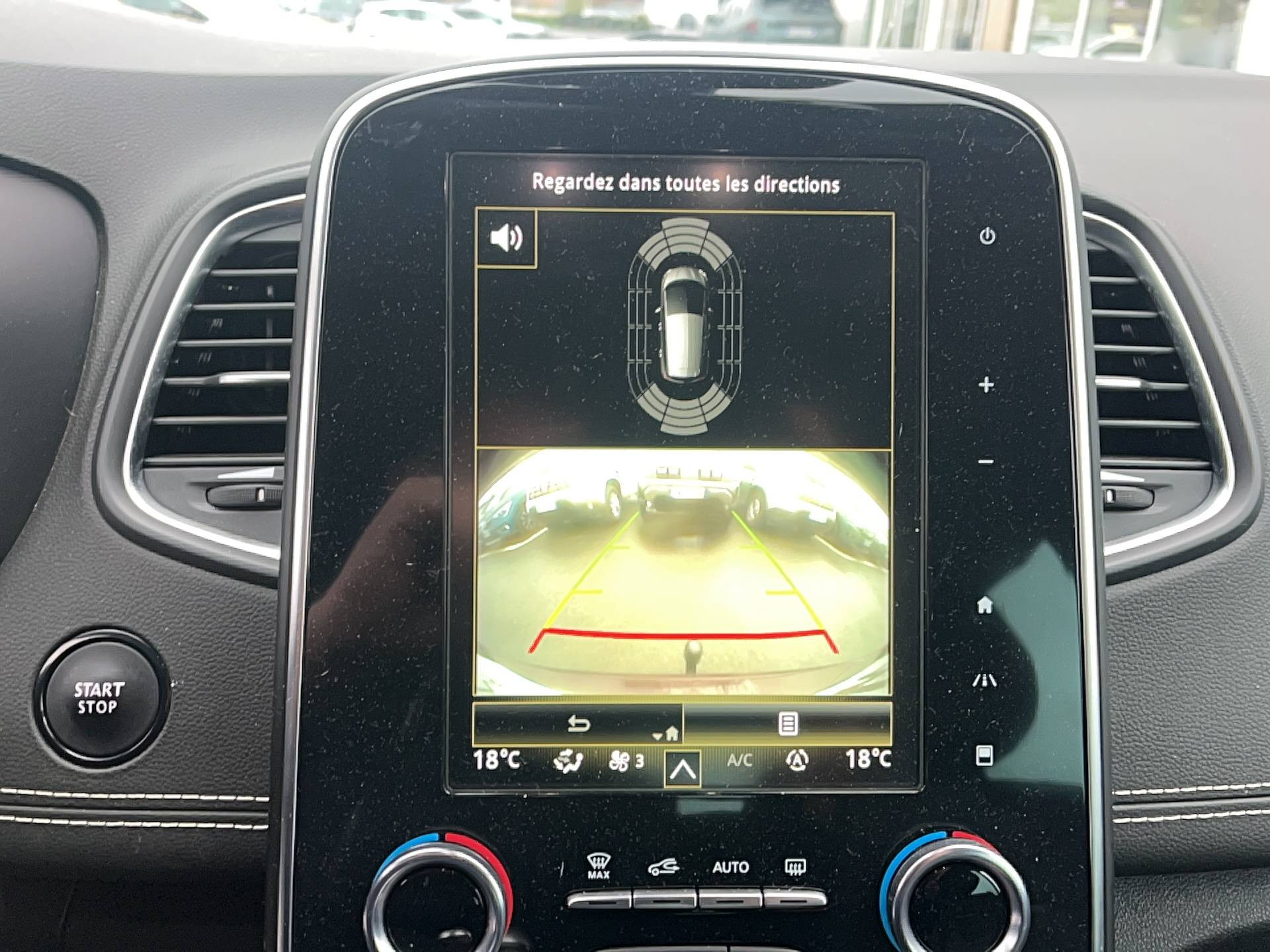 Vente en ligne Renault Scenic 4 Scenic TCe 140 FAP au prix de 19 990 €