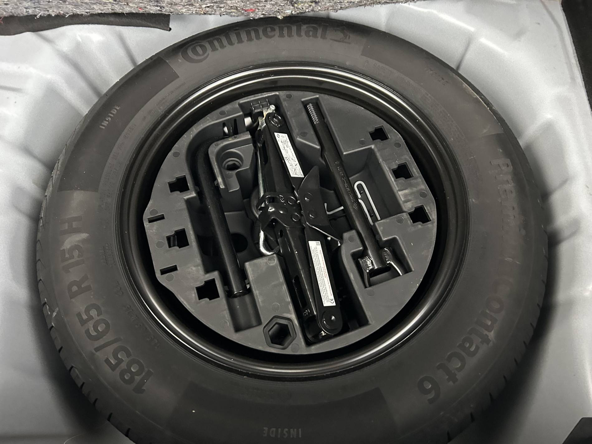 Vente en ligne Renault Clio 5 Clio TCe 90 - 21N au prix de 14 490 €