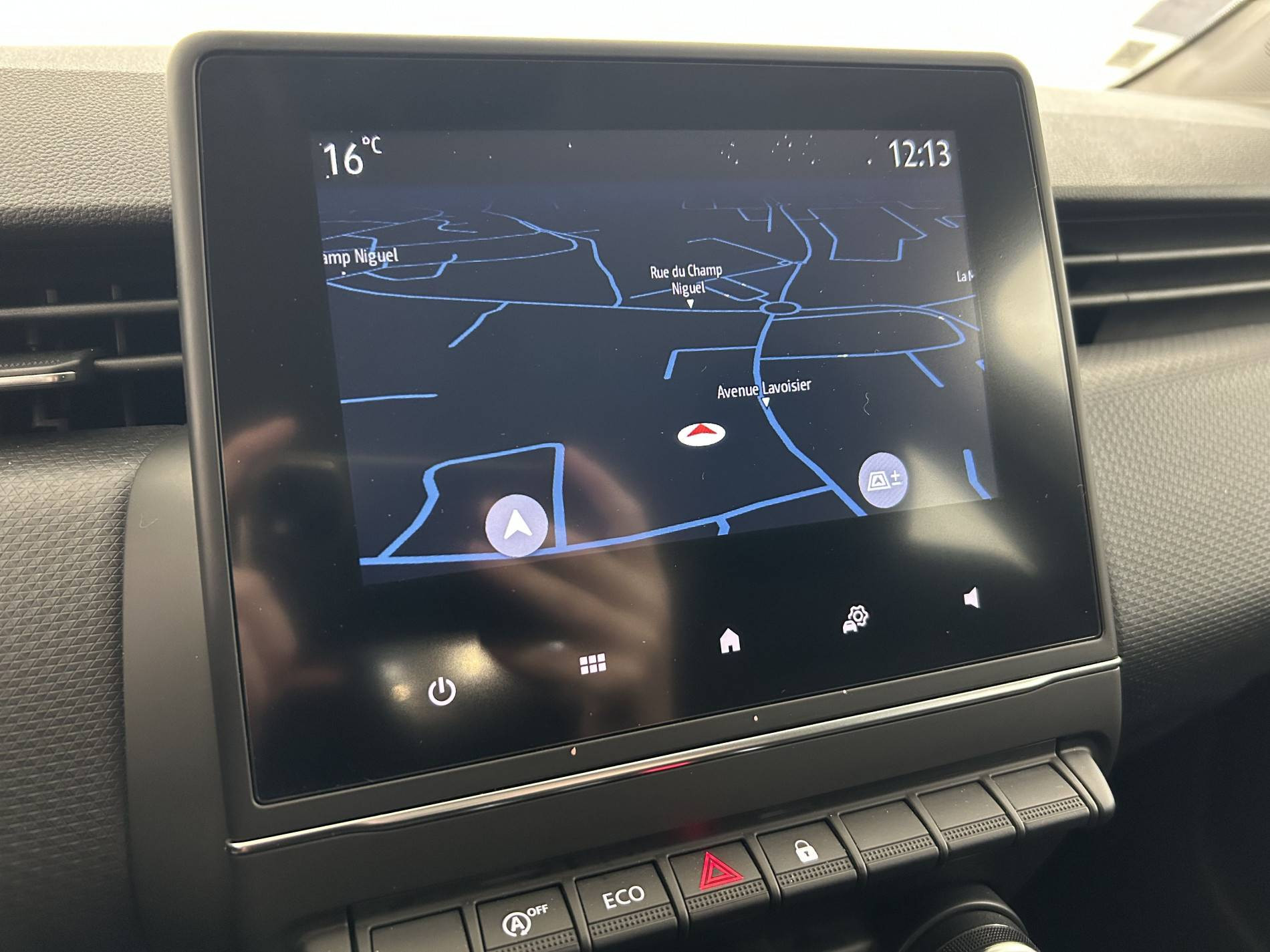 Vente en ligne Renault Clio 5 Clio TCe 90 - 21N au prix de 14 490 €