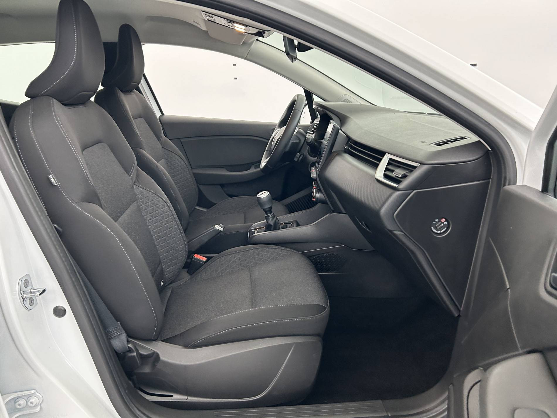 Vente en ligne Renault Clio 5 Clio SCe 65 - 21N au prix de 12 990 €