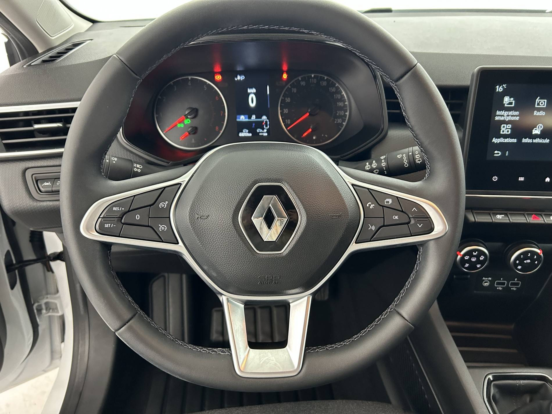 Vente en ligne Renault Clio 5 Clio SCe 65 - 21N au prix de 12 990 €