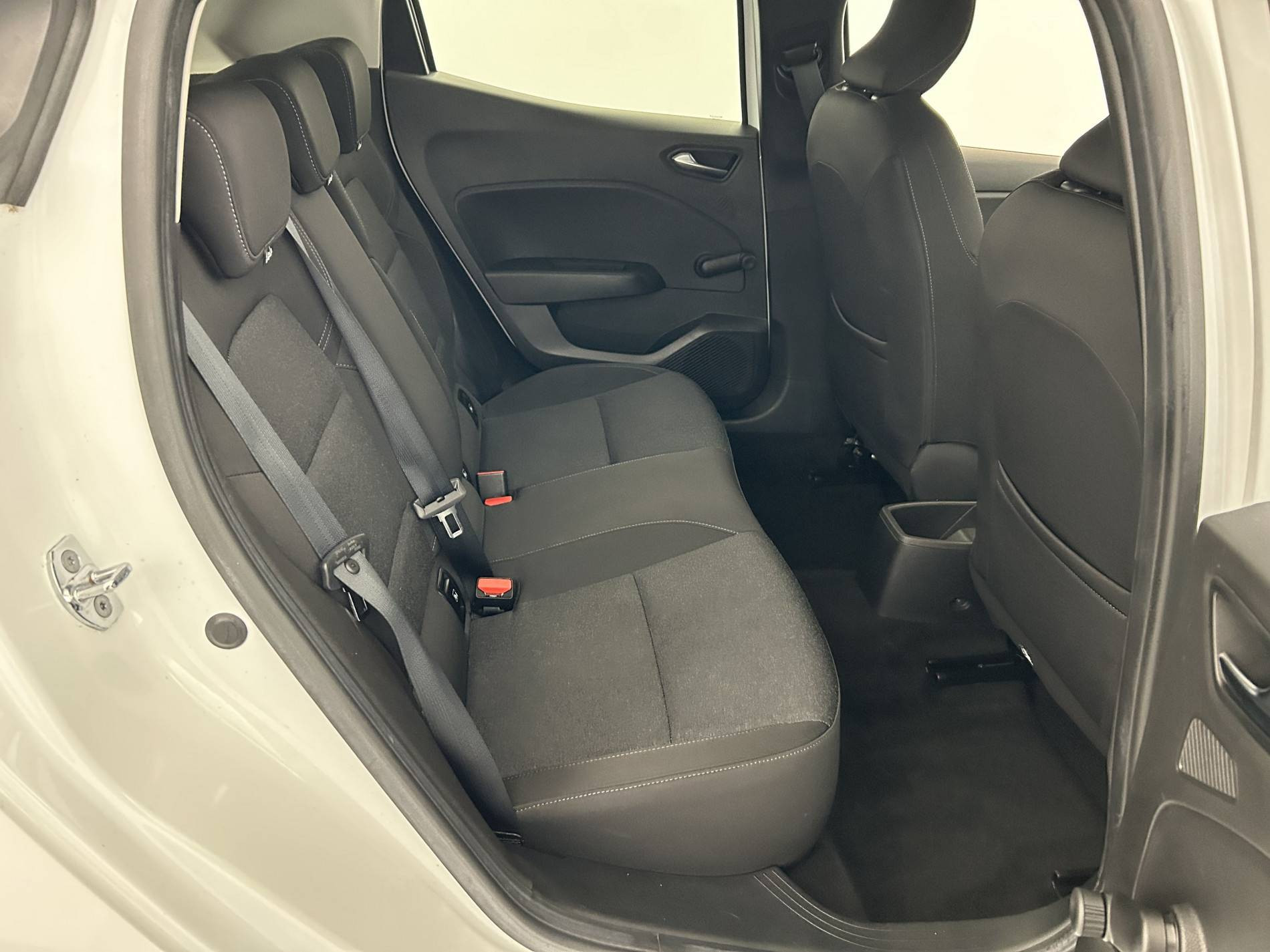 Vente en ligne Renault Clio 5 Clio SCe 65 - 21N au prix de 12 990 €