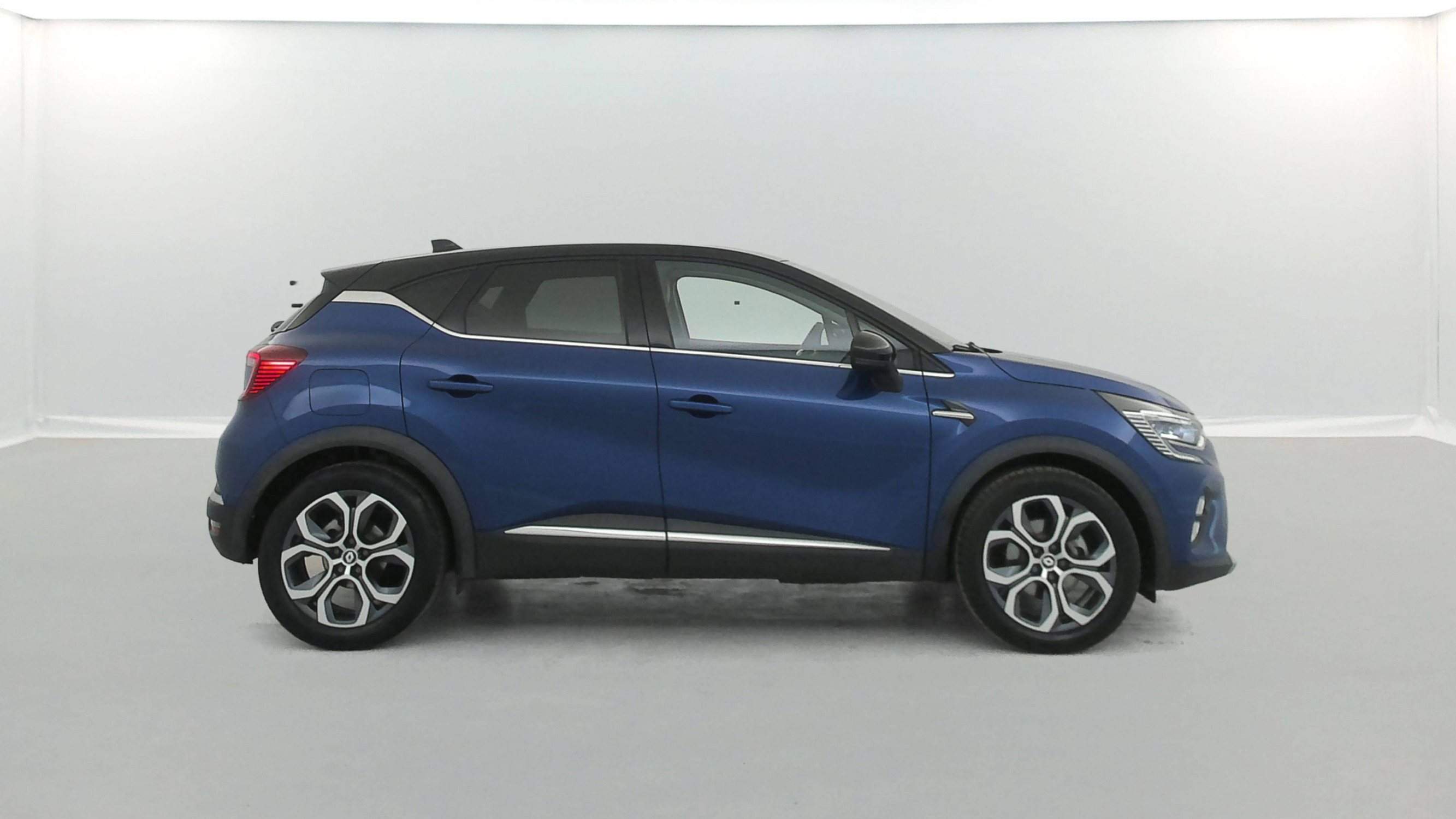 Vente en ligne Renault Captur  E-Tech full hybrid 145 au prix de 20 490 €