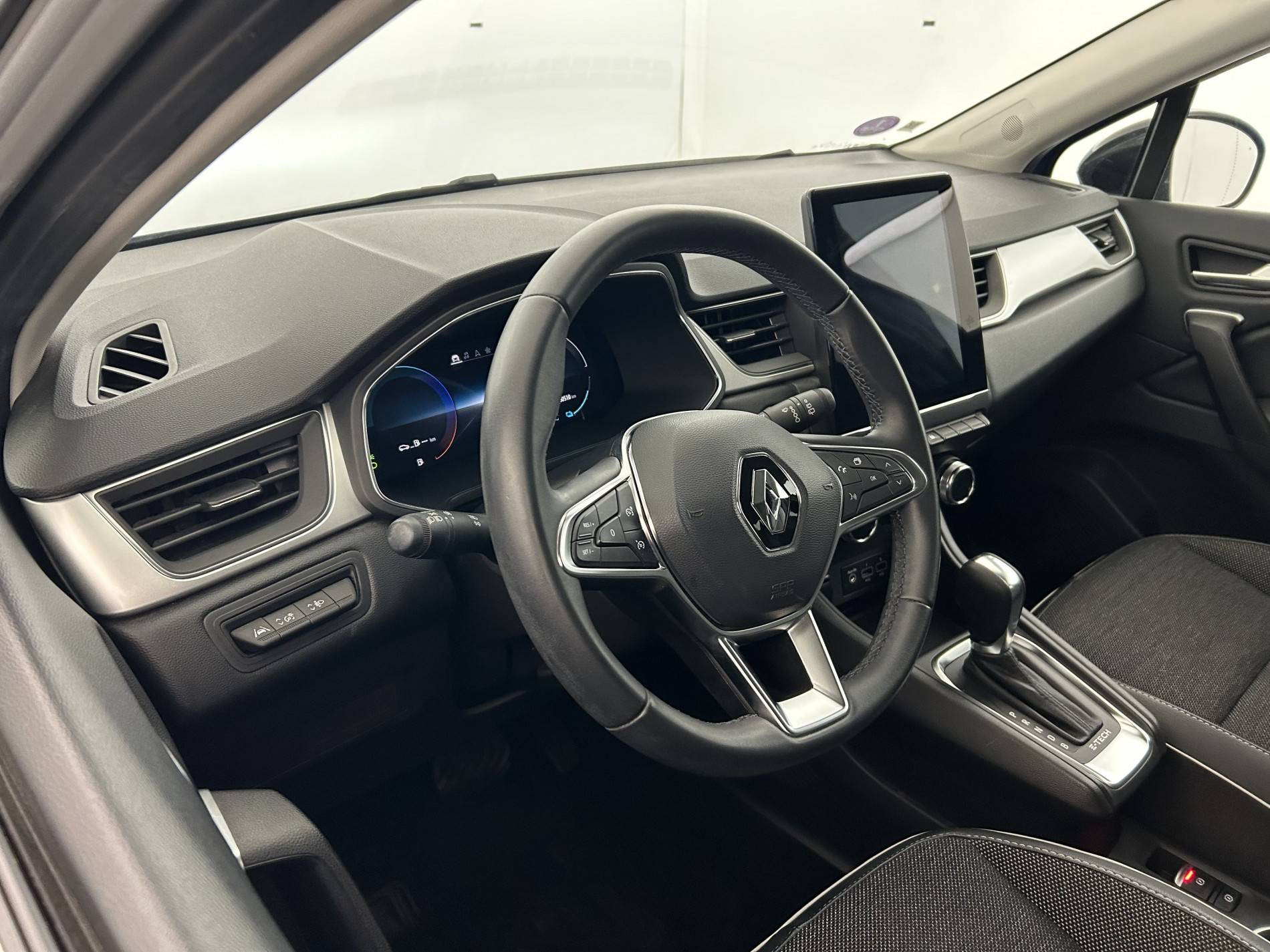 Vente en ligne Renault Captur  E-Tech full hybrid 145 au prix de 20 490 €