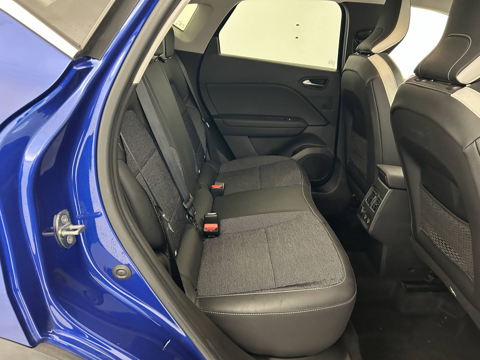 Vente en ligne Renault Captur  E-Tech full hybrid 145 au prix de 20 490 €