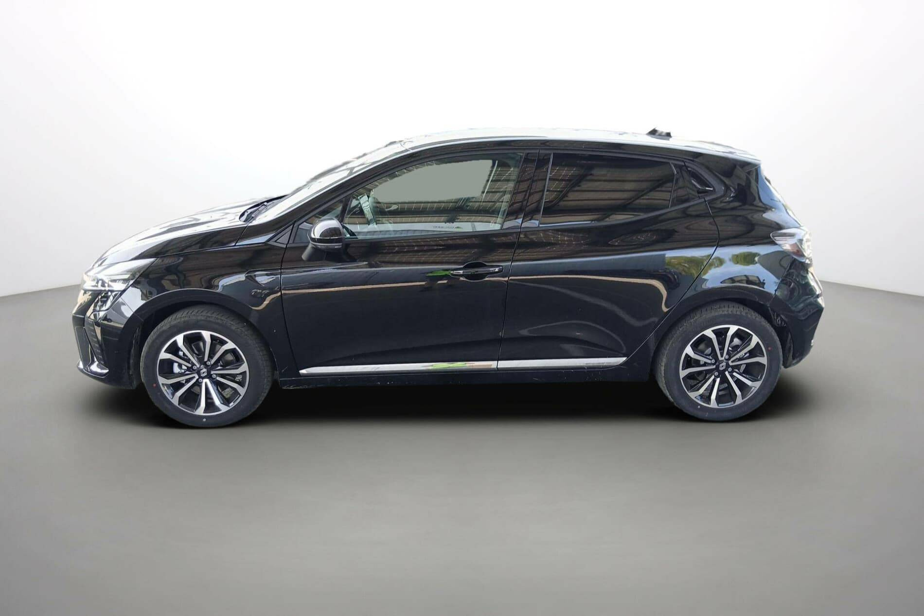 Vente en ligne Renault Clio 5 Clio E-Tech full hybrid 145 ch GSR2 au prix de 22 990 €