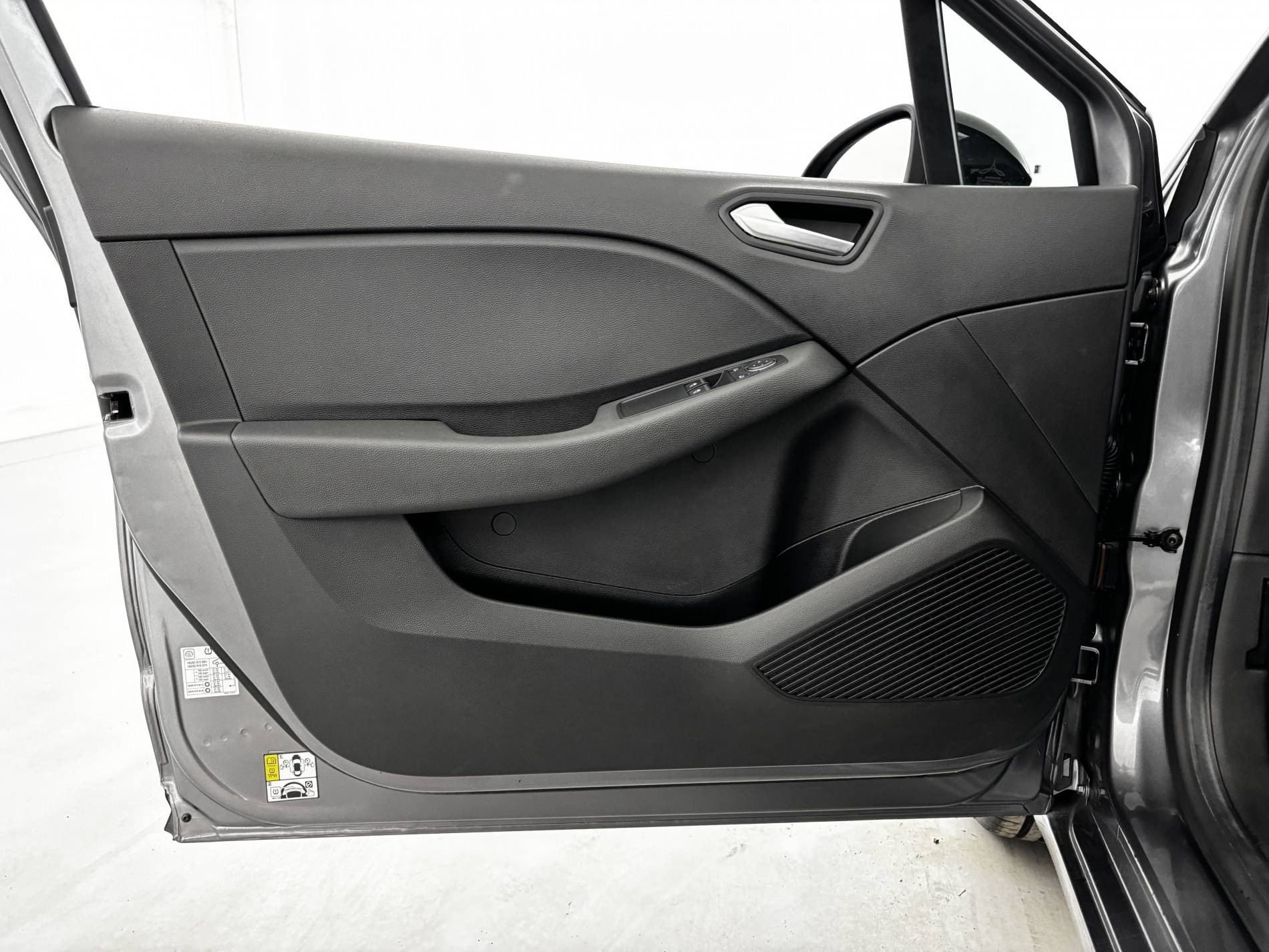 Vente en ligne Renault Clio 5 Clio TCe 90 au prix de 16 490 €