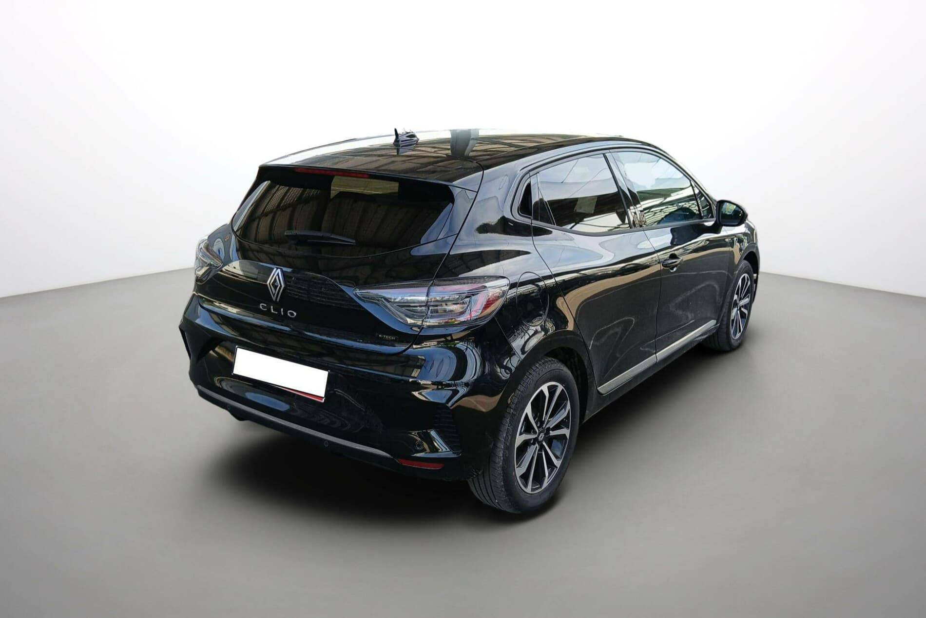 Vente en ligne Renault Clio 5 Clio E-Tech full hybrid 145 ch GSR2 au prix de 22 990 €