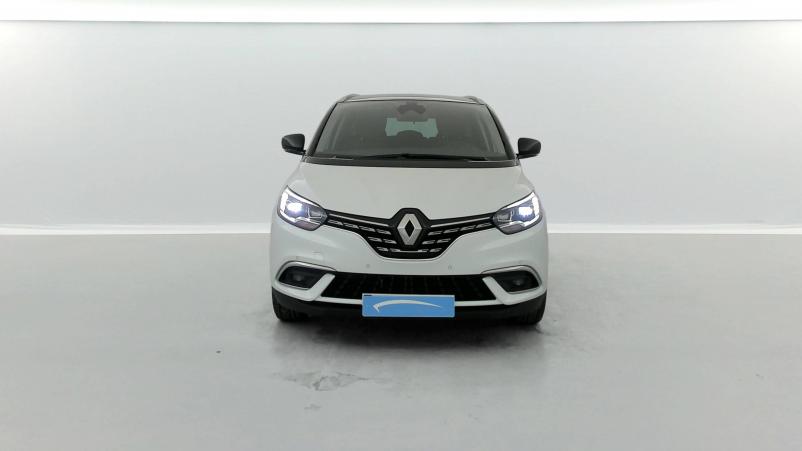 Vente en ligne Renault Grand Scenic 4 Grand Scenic TCe 140 EDC au prix de 25 990 €