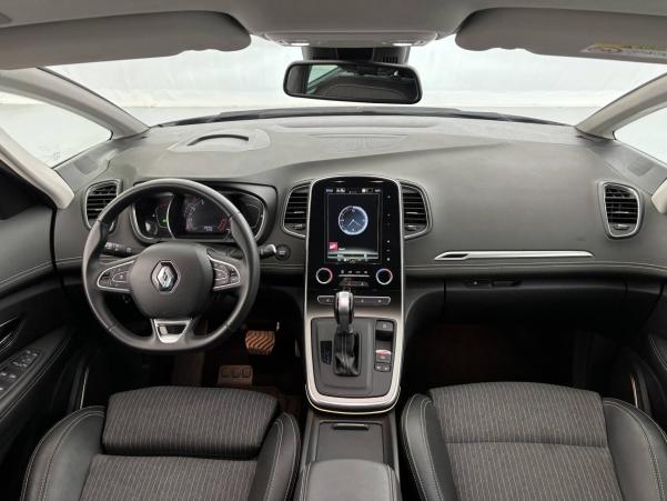 Vente en ligne Renault Grand Scenic 4 Grand Scenic TCe 140 EDC au prix de 25 990 €