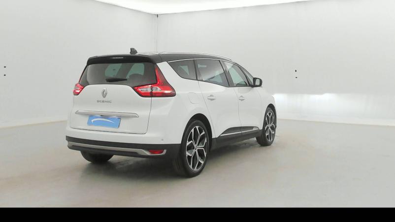 Vente en ligne Renault Grand Scenic 4 Grand Scenic TCe 140 EDC au prix de 25 990 €