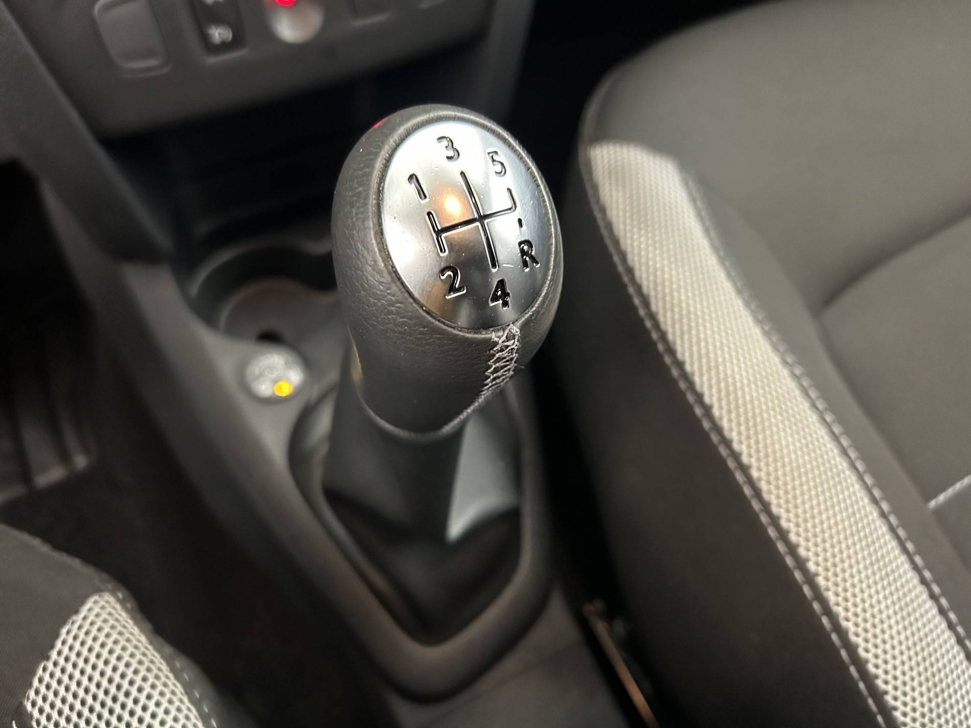 Vente en ligne Dacia Sandero  ECO-G 100 au prix de 10 990 €