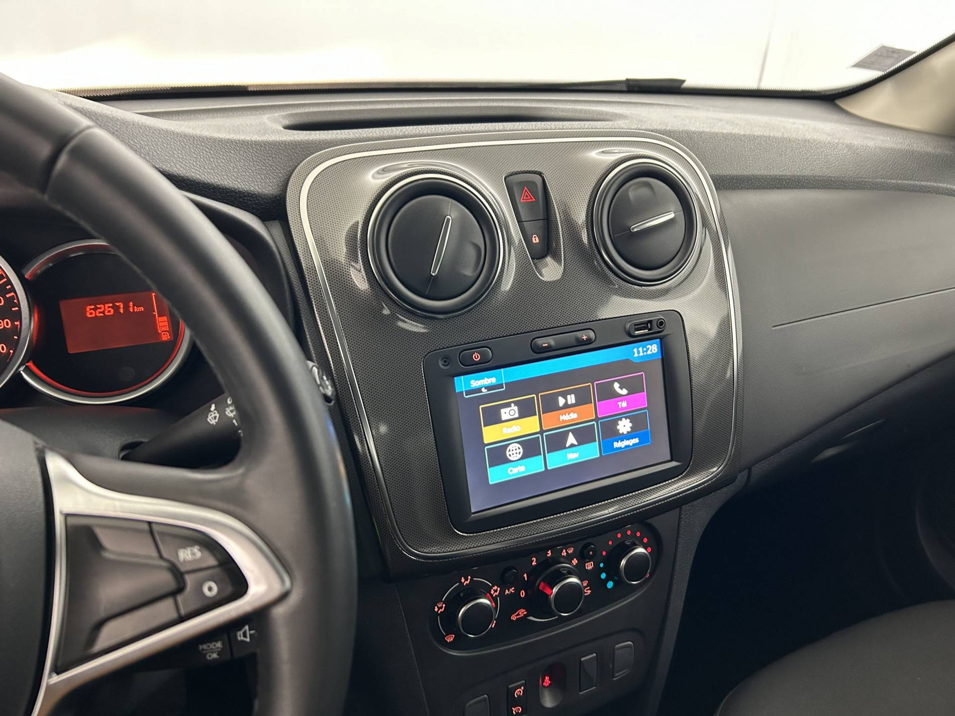 Vente en ligne Dacia Sandero  ECO-G 100 au prix de 10 990 €