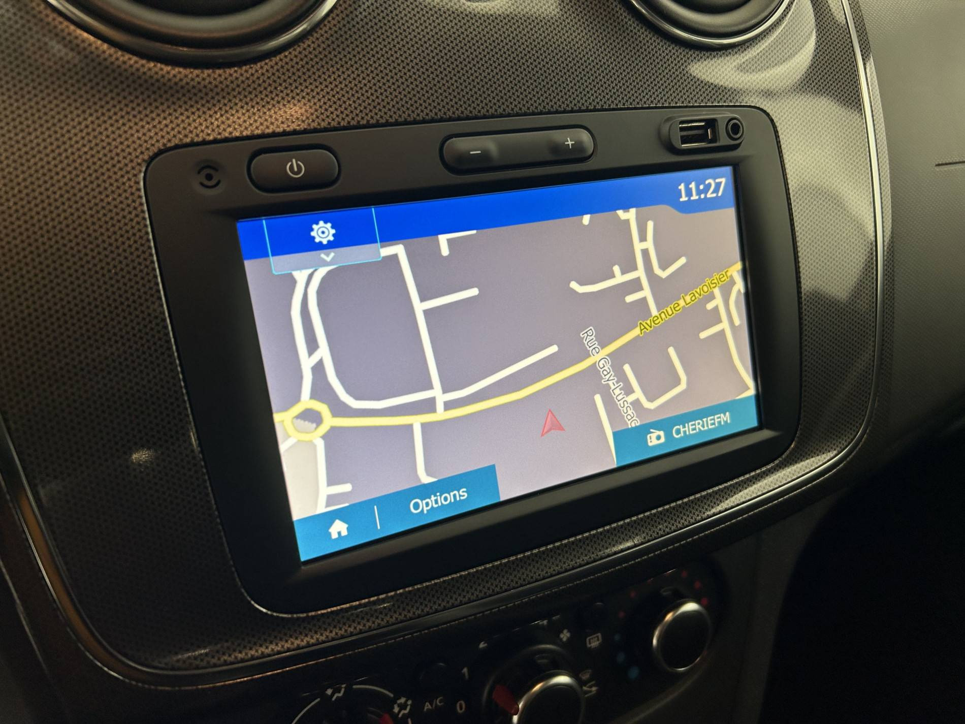 Vente en ligne Dacia Sandero  ECO-G 100 au prix de 10 990 €