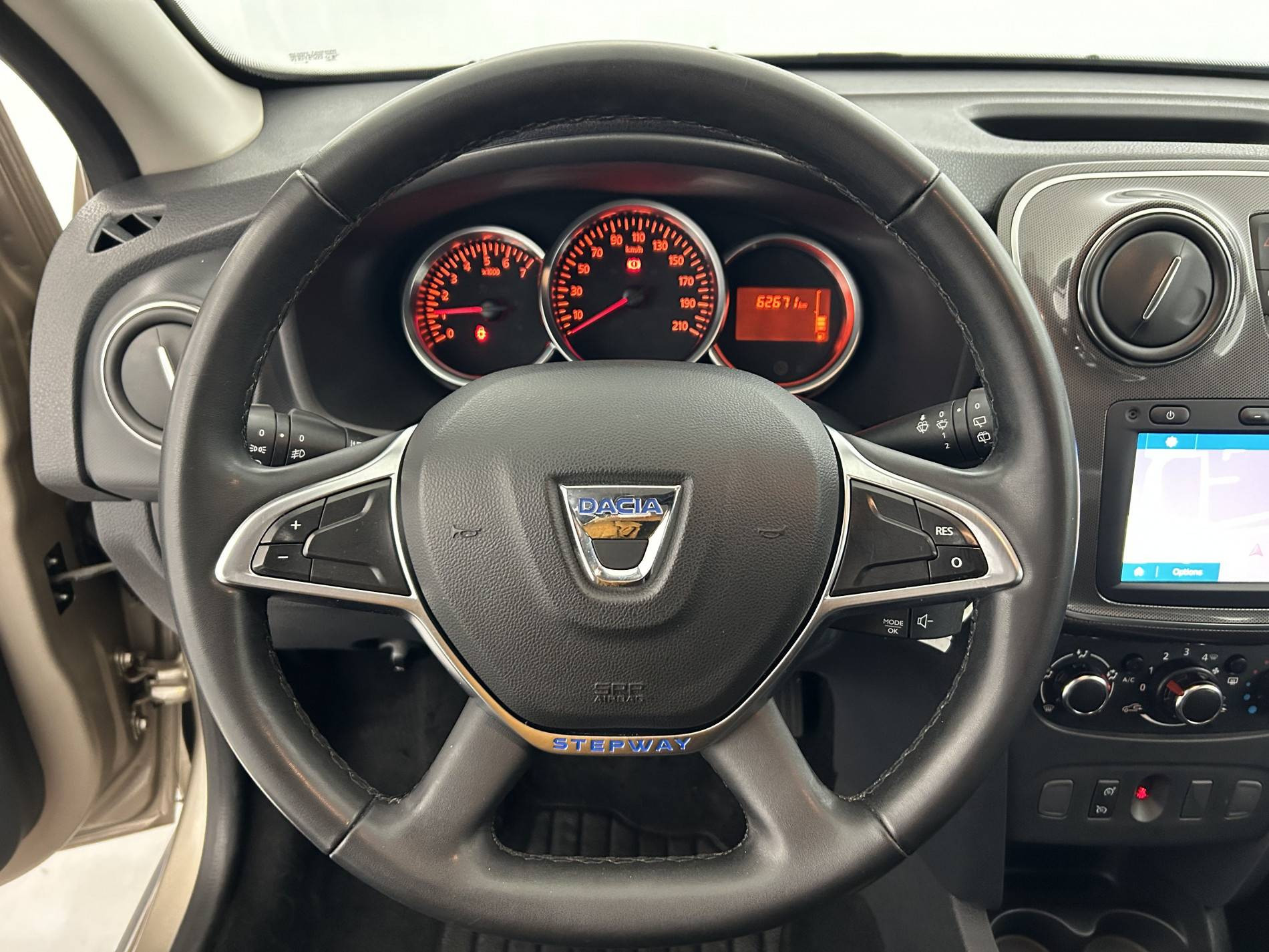 Vente en ligne Dacia Sandero  ECO-G 100 au prix de 10 990 €