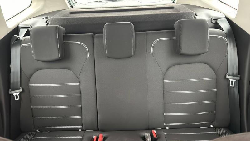 Vente en ligne Dacia Duster  Blue dCi 115 4x2 au prix de 22 990 €