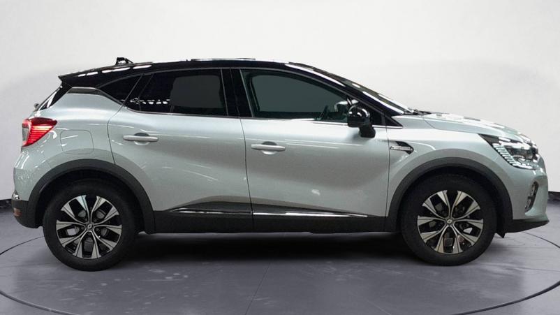 Vente en ligne Renault Captur  mild hybrid 140 au prix de 21 990 €