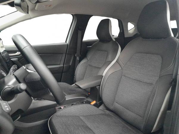 Vente en ligne Renault Captur  mild hybrid 140 au prix de 21 990 €