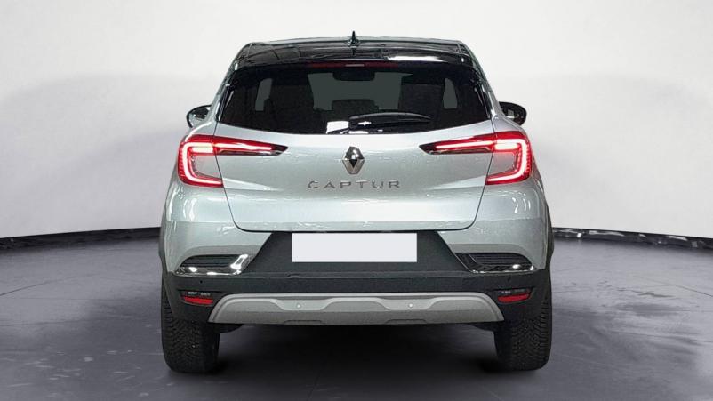 Vente en ligne Renault Captur  mild hybrid 140 au prix de 21 990 €
